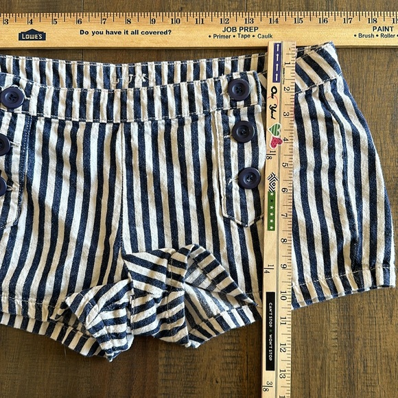 LUX 100% cotton Nautical Pinstriped Button Front Shorts Size 12 - Picture 7 of 8